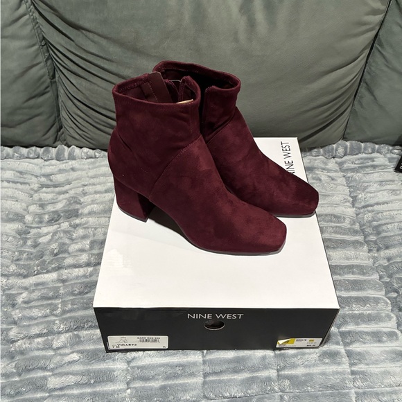 Nine West Deep Red Ankle Booties - Picture 3 of 6